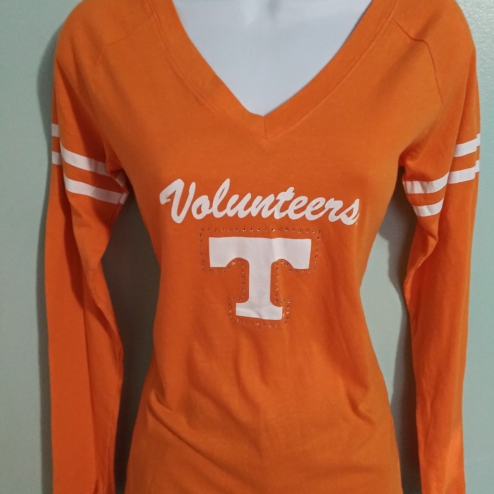 Volunteers Officially Fanwear Long Sleeve T-Shirt